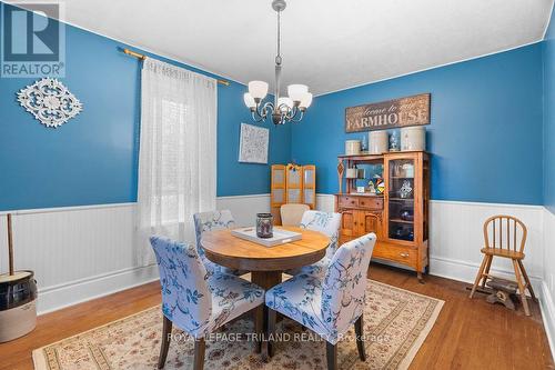 22410 Mcarthur Rd, Southwest Middlesex, ON - Indoor Photo Showing Dining Room