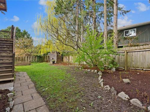 7232 Kimpata Way, Central Saanich, BC - Outdoor