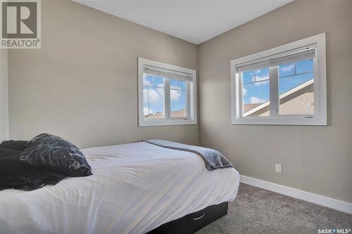310 Lakeridge Drive, Warman, SK - Indoor Photo Showing Bedroom