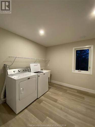 49 Grant Street, Chatham, ON - Indoor Photo Showing Laundry Room