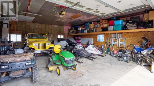 7233 County Rd 50 West, Amherstburg, ON - Indoor Photo Showing Garage