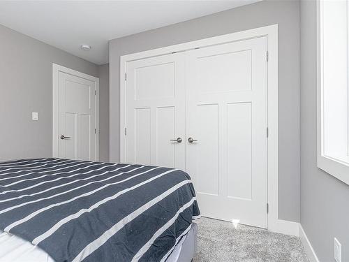 746 James Pl, Ladysmith, BC - Indoor Photo Showing Bedroom