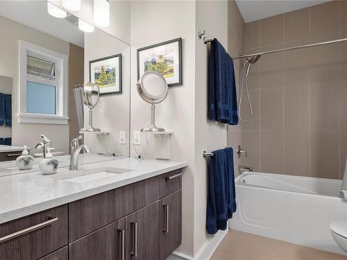 1316 Carmel Pl, Nanoose Bay, BC - Indoor Photo Showing Bathroom