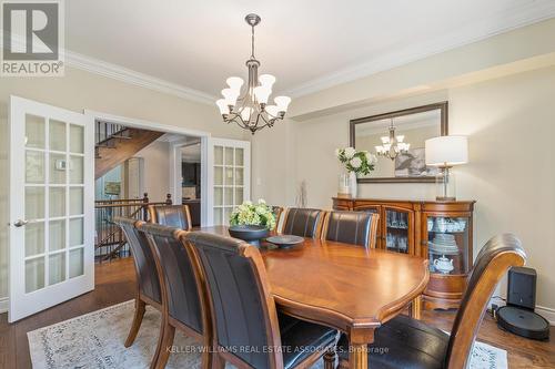 17 Oak Ridge Drive, Halton Hills, ON - Indoor Photo Showing Dining Room