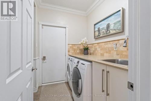 17 Oak Ridge Drive, Halton Hills, ON - Indoor Photo Showing Laundry Room