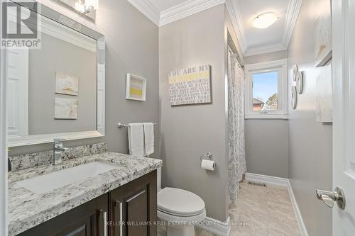 17 Oak Ridge Dr, Halton Hills, ON - Indoor Photo Showing Bathroom