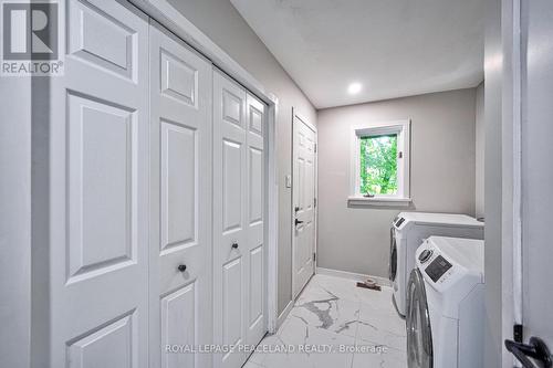 317 Riverside Drive, Kawartha Lakes, ON - Indoor Photo Showing Laundry Room