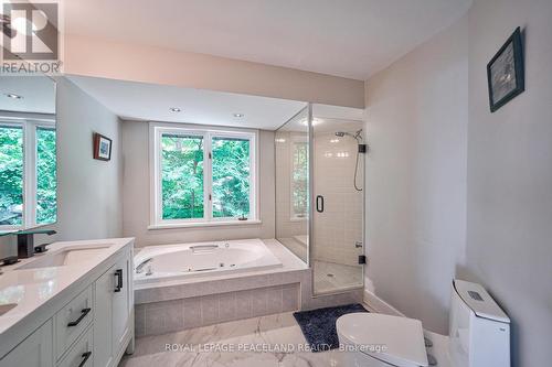 317 Riverside Drive, Kawartha Lakes, ON - Indoor Photo Showing Bathroom