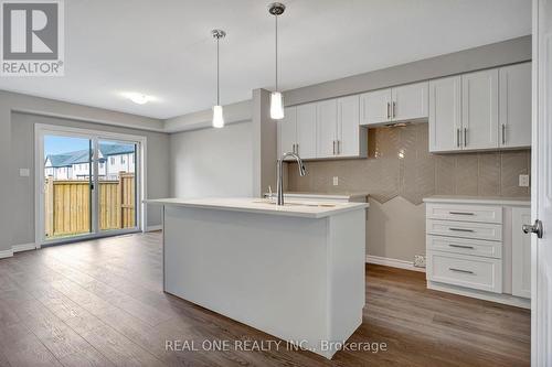 80 Harrison Drive, Cambridge, ON - Indoor Photo Showing Kitchen