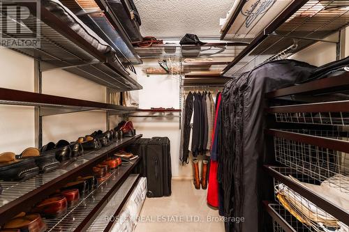 605 - 160 Frederick Street, Toronto, ON - Indoor With Storage