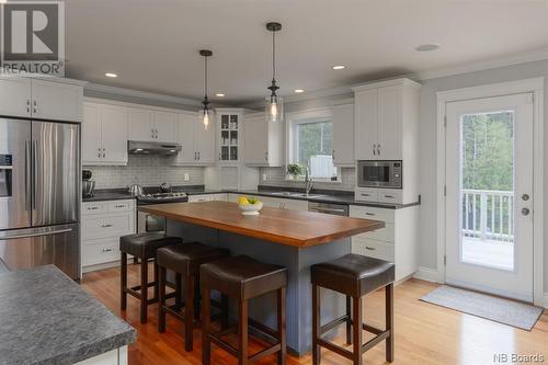 6 Wiltshire Drive, Quispamsis, NB - Indoor Photo Showing Kitchen With Upgraded Kitchen