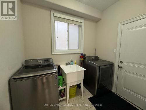 47 Marta Crescent, Barrie, ON - Indoor Photo Showing Laundry Room