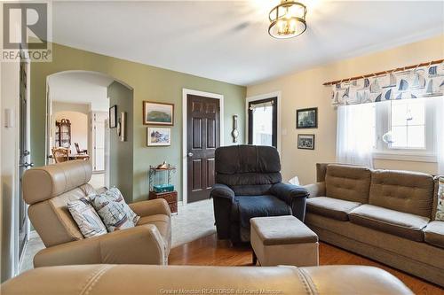 25 Carnation Dr, Riverview, NB - Indoor Photo Showing Living Room