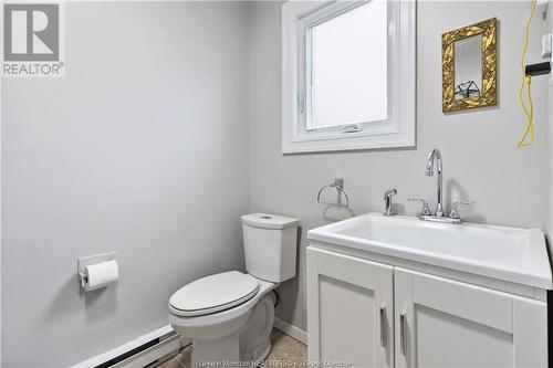 25 Carnation Dr, Riverview, NB - Indoor Photo Showing Bathroom
