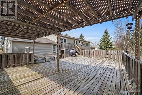 5703 Eloise Crescent, Ottawa, ON - Outdoor With Deck Patio Veranda With Exterior