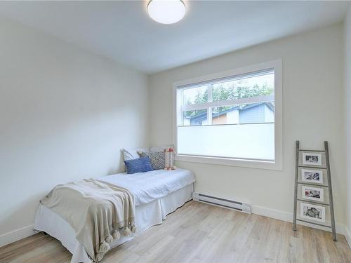 110-3429 Happy Valley Rd, Langford, BC - Indoor Photo Showing Bedroom