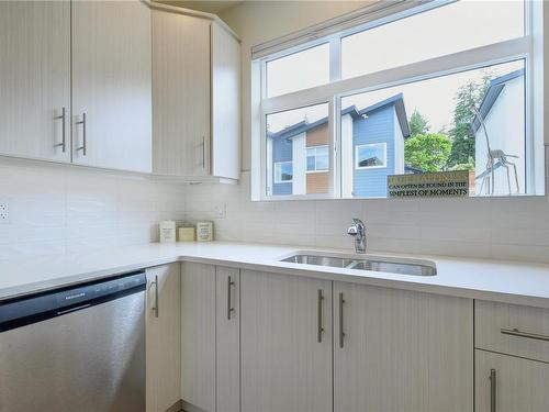110-3429 Happy Valley Rd, Langford, BC - Indoor Photo Showing Kitchen With Double Sink