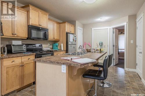 573 Elphinstone Street, Regina, SK - Indoor Photo Showing Kitchen