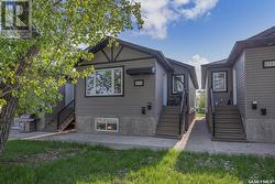 571 ELPHINSTONE STREET  Regina, SK S4R 3W8