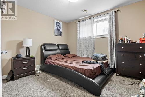 571 Elphinstone Street, Regina, SK - Indoor Photo Showing Bedroom