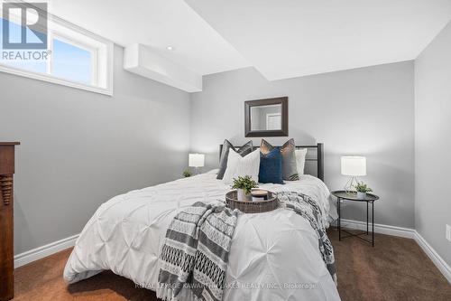 490 Halter Rd, Kawartha Lakes, ON - Indoor Photo Showing Bedroom
