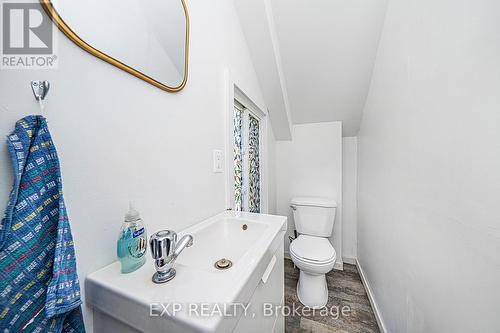 109 Dunkirk Ave, Georgina, ON - Indoor Photo Showing Bathroom