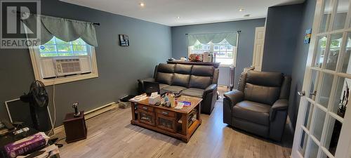 13 Johnny Jims Road, Jacques Fontaine, NL - Indoor