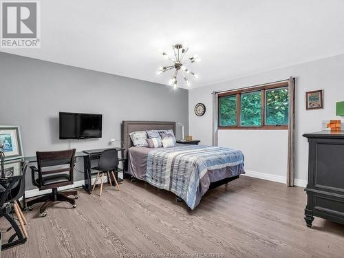930 Golfwood, Lasalle, ON - Indoor Photo Showing Bedroom