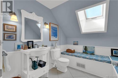 88 Appleby Drive, Rothesay, NB - Indoor Photo Showing Bathroom