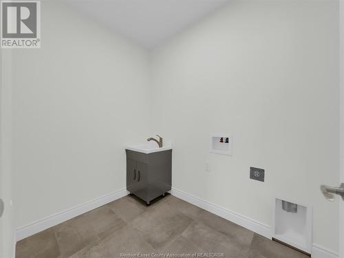 203 Livingstone Unit# C, Amherstburg, ON - Indoor Photo Showing Other Room