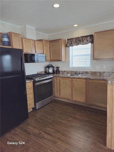 99 Fourth Concession Road, Brant County, ON - Indoor Photo Showing Kitchen With Double Sink