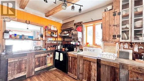 341 Rue Du Moulin, Nigadoo, NB - Indoor Photo Showing Kitchen