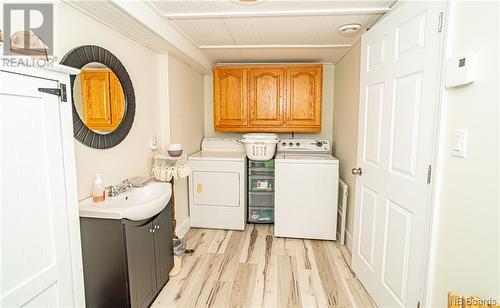 17 Hubbard Street, Burton, NB - Indoor Photo Showing Laundry Room