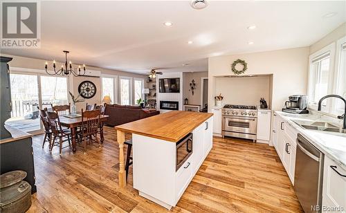 17 Hubbard Street, Burton, NB - Indoor Photo Showing Kitchen With Upgraded Kitchen