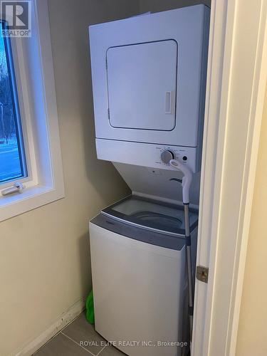 102 - 250 Finch Avenue, Pickering, ON - Indoor Photo Showing Laundry Room