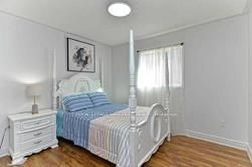 3265 Carabella Way, Mississauga, ON - Indoor Photo Showing Bedroom