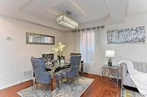 3265 Carabella Way, Mississauga, ON - Indoor Photo Showing Dining Room