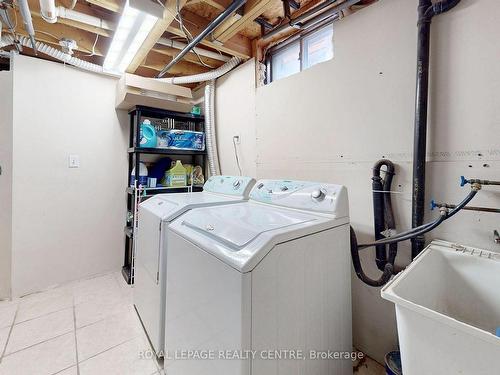 36 Mccleave Cres, Brampton, ON - Indoor Photo Showing Laundry Room