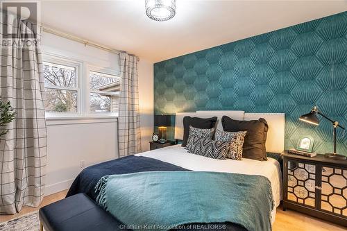 144 John Street, Chatham, ON - Indoor Photo Showing Bedroom