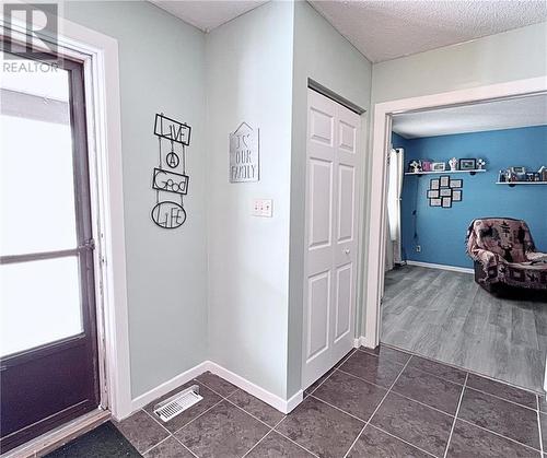 679 Armstrong Line, Maberly, ON - Indoor Photo Showing Other Room