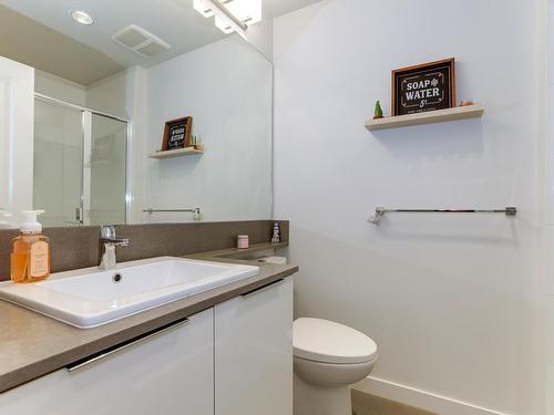 Coquitlam, BC - Indoor Photo Showing Bathroom