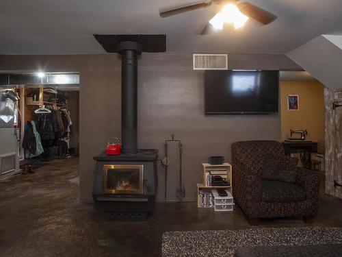 128 Pipeline Road, Thunder Bay, ON - Indoor With Fireplace