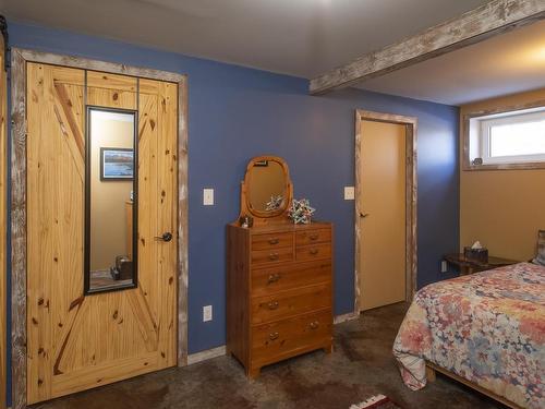 128 Pipeline Road, Thunder Bay, ON - Indoor Photo Showing Bedroom