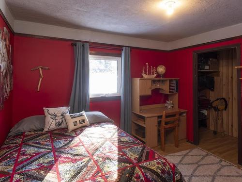 128 Pipeline Road, Thunder Bay, ON - Indoor Photo Showing Bedroom