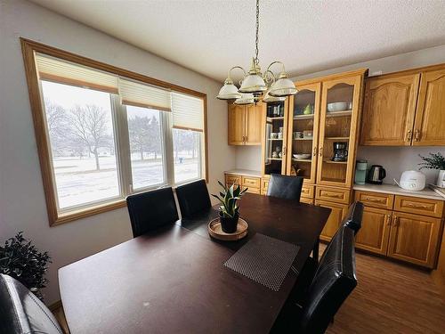 278 Taylor Street, Dryden, ON - Indoor Photo Showing Dining Room