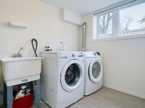 16 Palomino Cres, Toronto, ON - Indoor Photo Showing Laundry Room