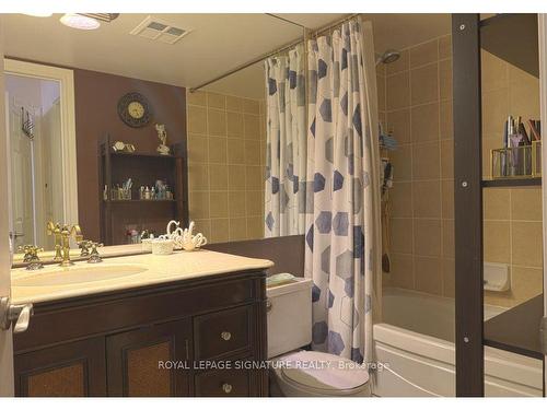 1819-80 Harrison Garden Blvd, Toronto, ON - Indoor Photo Showing Bathroom