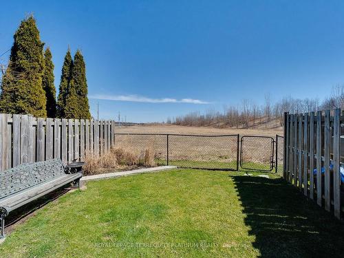 4 Curzon Cres, Guelph, ON - Outdoor