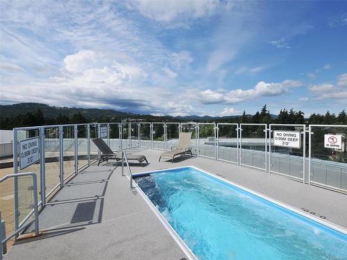 627-2745 Veterans Memorial Pkwy, Langford, BC - Outdoor With In Ground Pool