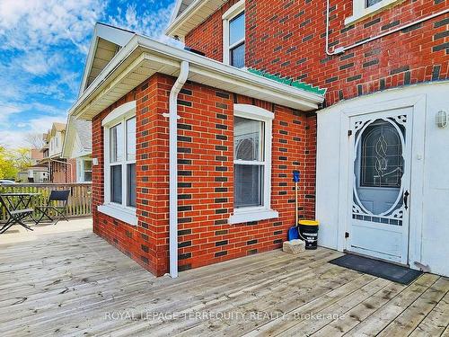 697 King St W, Oshawa, ON - Outdoor With Exterior